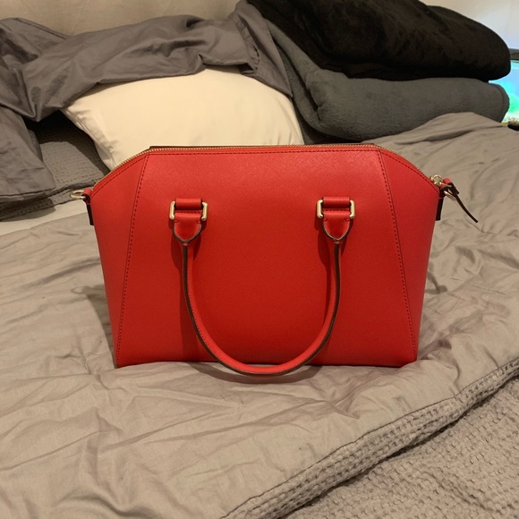 Red Kate Spade crossbody - Picture 3 of 5